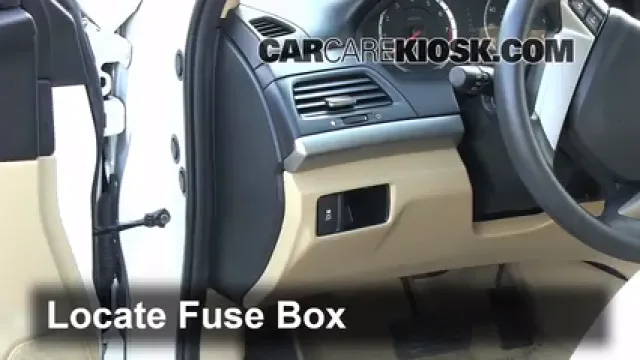 2011 Honda Accord LX 2.4L 4 Cyl. Fusible (intérieur) Remplacement